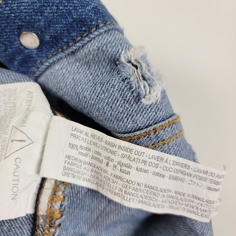 Zara Light Blue Distressed Puff-Shoulder Cropped Jean Jacket - Picture 9 of 12